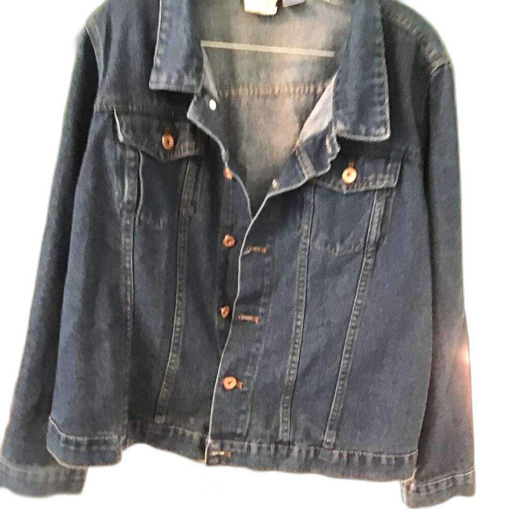 Jennifer Lauren Women's Blue denim Jacket